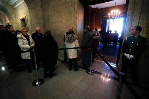 JOHN WOODS / WINNIPEG FREE PRESS
People line up to say happy new year to Lt.-Gov. Janice Filmon and her husband Gary at the annual New Years Levee at the legislative building Monday, January 1, 2018.