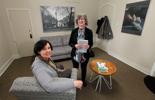 PHIL HOSSACK / Winnipeg Free Press - Jennifer Sveinson and Lynn Crawford (left) are registered social workers who will be leading a six-week series of how we can be better communicators in our relationships.  - January 9, 2018