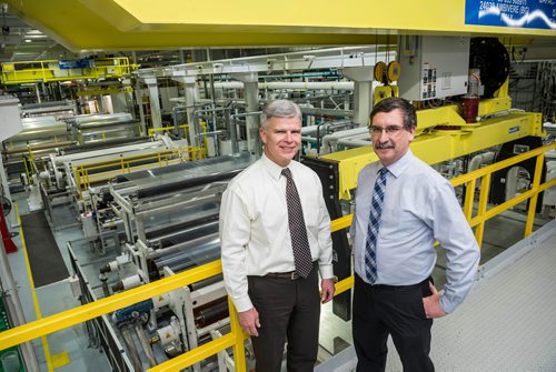 DAVID LIPNOWSKI / WINNIPEG FREE PRESS

Winpak President James Holland and Plant Manager Chris Parker pose for a photograph Wednesday January 10, 2018 at the Winnipeg facility. Winpak is one of the first to get the manufacturing safety certification/designation.
