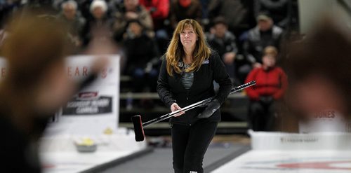 PHIL HOSSACK / Winnipeg Free Press - SCOTTIES - Skip Joelle Brown in Killarney Wednesday. January 10, 2018