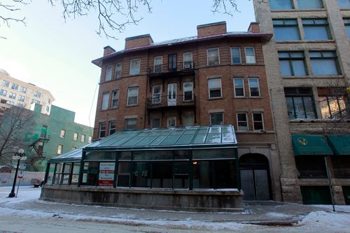 BORIS MINKEVICH / WINNIPEG FREE PRESS
The Royal Albert Arms is a heritage property located one block from Portage and Main at 48 Albert Street. FILE PHOTO January 12, 2018