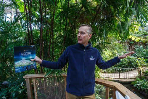 MIKE DEAL / WINNIPEG FREE PRESS
The Assiniboine Park Conservancy announced that the Conservatory at Assiniboine Park will permanently close in April 2018.
Gerald Dieleman, project director at Canada's Diversity Gardens.
180112 - Friday, January 12, 2018.