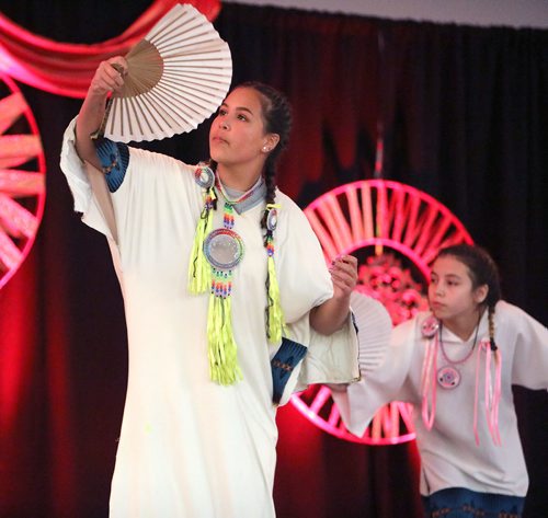 JASON HALSTEAD / WINNIPEG FREE PRESS

Members of the Aboriginal School of Dance perform at Lohri Mela 2018 at the RBC Convention Centre Winnipeg on Jan. 13, 2018. (See Social Page)