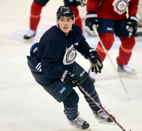 BORIS MINKEVICH / WINNIPEG FREE PRESS
Winnipeg Jets practice at Bell MTS Place. Jet's #13 Brandon Tanev. Mike Sawatzky Story. January 19, 2018