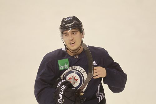 BORIS MINKEVICH / WINNIPEG FREE PRESS
Winnipeg Jets practice at Bell MTS Place. Jet's #13 Brandon Tanev. Mike Sawatzky Story. January 19, 2018