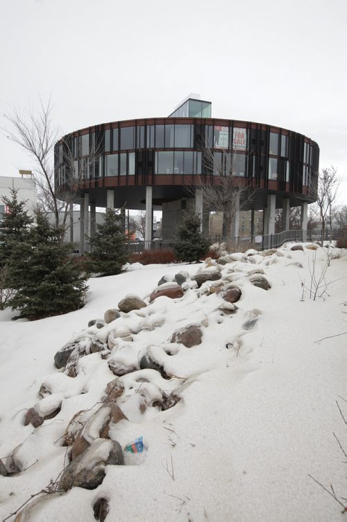 RUTH BONNEVILLE / WINNIPEG FREE PRESS

BIZ
Photos of condo built on stilts at 104-540 Waterfront.

Story: the unique condos hovering over Disraeli Freeway; what they are, who they appeal to, what trends they may portend.

See Kelly Taylor story.

 
Jan 19, 2018
