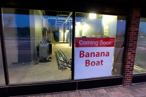 BORIS MINKEVICH / WINNIPEG FREE PRESS
Coming soon is Banana Boat to unit 25-166 Meadowood Drive. January 24, 2018