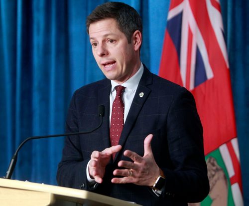 BORIS MINKEVICH / WINNIPEG FREE PRESS
Winnipeg Mayor Brian Bowman announces the creation of a team to study implications of the future legalization of pot. Press conference took place in the lower level press room at City Hall. CAROL SANDERS STORY. January 29, 2018
