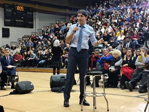 RUTH BONNEVILLE / WINNIPEG FREE PRESS
The Prime Minister participates in a town hall Q&A. University of Manitoba, Investors Group Athletic Centre. Wednesday, January 31, 2018