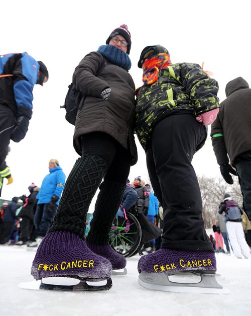TREVOR HAGAN / WINNIPEG FREE PRESS
Shelley Fast and Carleen Bezdeck. Skaters turned up at The Forks for a Guinness World Record attempt for the longest line of ice skaters, Sunday, February 4, 2018.
