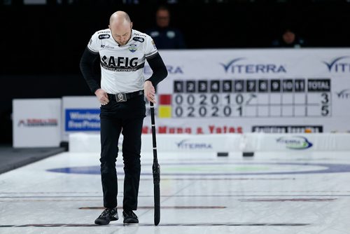JOHN WOODS / WINNIPEG FREE PRESS
BJ Neufeld reacts to his missed shot in the Manitoba men's curling championship against Reid Carruthers in Winkler Sunday, February 4, 2018.