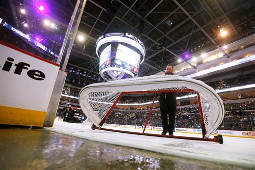 JOHN WOODS / WINNIPEG FREE PRESS
Members of the Ice Crew during first period NHL action between the Winnipeg Jets vs Arizona Coyotes in Winnipeg on Tuesday, February 6, 2018.