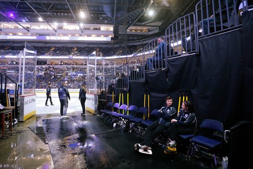 JOHN WOODS / WINNIPEG FREE PRESS
Jon Kapak and Carly Mastromonaco, members of the Ice Crew, hangout prior to first period NHL action between the Winnipeg Jets vs Arizona Coyotes in Winnipeg on Tuesday, February 6, 2018.