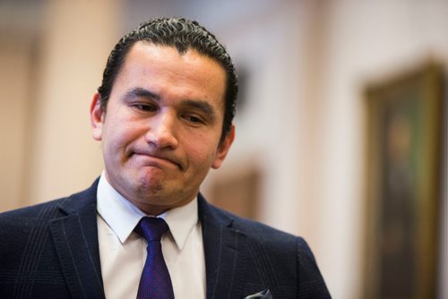 MIKAELA MACKENZIE / WINNIPEG FREE PRESS
NDP leader Wab Kinew addresses the media regarding a report regarding former MLA Stan Struthers and sexual harassment at the Manitoba Legislative Building in Winnipeg, Manitoba on Thursday, Feb. 8, 2018.
180208 - Thursday, February 08, 2018.