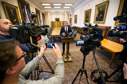 MIKAELA MACKENZIE / WINNIPEG FREE PRESS
NDP leader Wab Kinew addresses the media regarding a report regarding former MLA Stan Struthers and sexual harassment at the Manitoba Legislative Building in Winnipeg, Manitoba on Thursday, Feb. 8, 2018. 
180208 - Thursday, February 08, 2018.