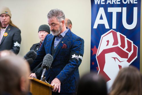 MIKAELA MACKENZIE / WINNIPEG FREE PRESS
John Callahan speaks at a memorial for Irvine Jubal Fraser, an operator killed one year ago, held by the he Amalgamated Transit Union in Winnipeg, Manitoba on Wednesday, Feb. 14, 2018. 
180214 - Wednesday, February 14, 2018.