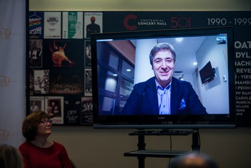 MIKAELA MACKENZIE / WINNIPEG FREE PRESS
New Winnipeg Symphony Orchestra music director Daniel Raiskin speaks on a screen in Winnipeg, Manitoba on Wednesday, Feb. 14, 2018. 
180214 - Wednesday, February 14, 2018.