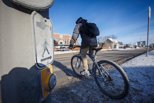 MIKE DEAL / WINNIPEG FREE PRESS
The crosswalk at Notre Dame Ave and Downing Street.
180215 - Thursday, February 15, 2018.