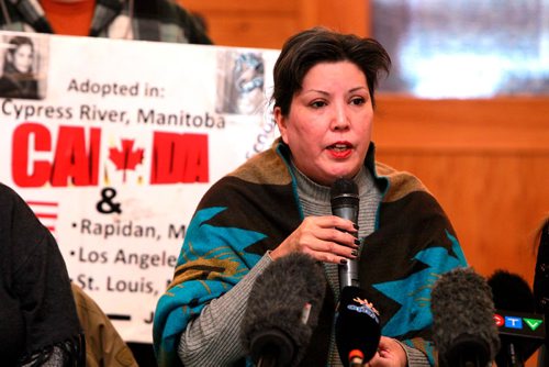 BORIS MINKEVICH / WINNIPEG FREE PRESS
Sixties Scoop Adoptees are calling the Proposed Sixties Scoop Settlement Garbage. Press conference at Thunderbird House. Coleen Rajotte, Manitoba 60 Scoop survivors group leader, speaks to the media. Alexandra Paul story. Feb. 16, 2018