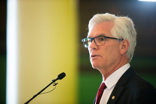 MIKAELA MACKENZIE / WINNIPEG FREE PRESS
Canadas Minister of Natural Resources, Jim Carr, announces funding for initiatives to reduce reliance on diesel fuel in rural and remote communities in Winnipeg, Manitoba on Friday, Feb. 16, 2018. 
180216 - Friday, February 16, 2018.