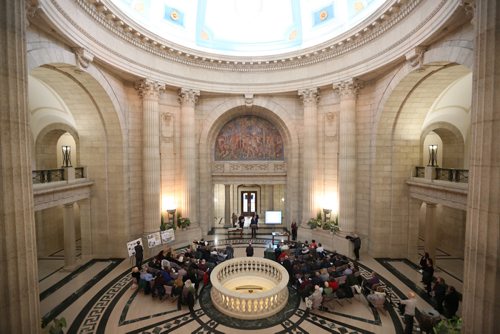 TREVOR HAGAN / WINNIPEG FRESS
The 33rd annual Heritage Awards being presented inside the Manitoba Legislative Building, Monday, February 19, 2018.