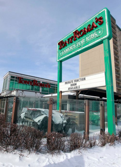 BORIS MINKEVICH / WINNIPEG FREE PRESS
For an Intersection piece on Winnipeg's 10 favourite chain restaurants. Tony Roma's - 656 St James St.  Feb. 20, 2018