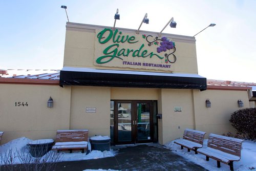 BORIS MINKEVICH / WINNIPEG FREE PRESS
For an Intersection piece on Winnipeg's 10 favourite chain restaurants. Olive Garden - 1544 Portage Ave. Feb. 20, 2018