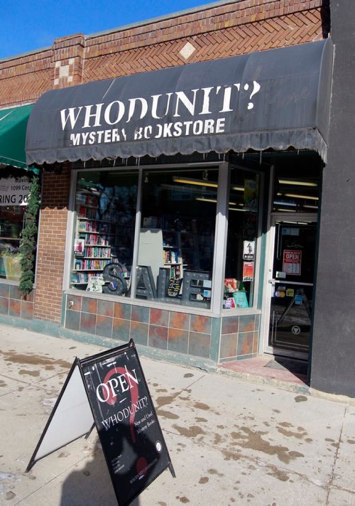 BORIS MINKEVICH / WINNIPEG FREE PRESS
Whodunit Mystery Book Store at 165 Lilac Street. DAVE SANDERSON STORY. Feb. 22, 2018