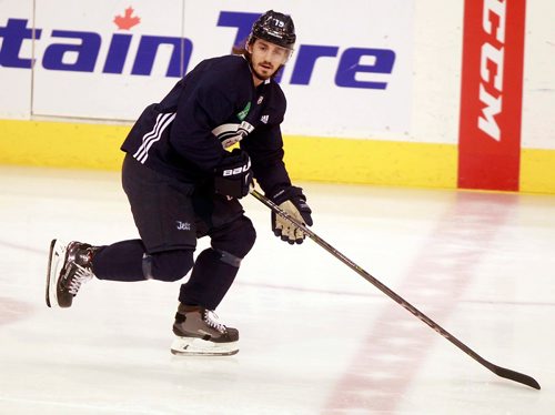 BORIS MINKEVICH / WINNIPEG FREE PRESS
Winnipeg Jets Hockey practice at MTS Place arena. #19 Nic Petan. MIKE MCINTYRE STORY. Feb. 26, 2018