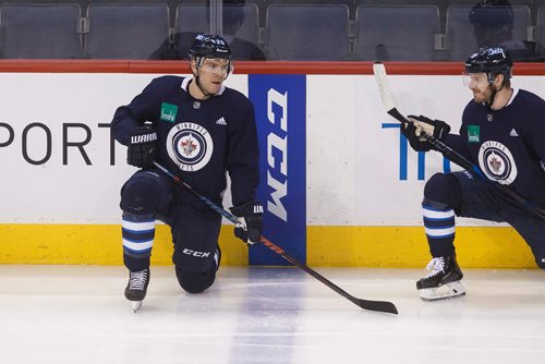 MIKE DEAL  / WINNIPEG FREE PRESS
Winnipeg Jets' Paul Stastny (25) during practice at Bell MTS Place just hours before playing against the Nashville Predators.
180227 - Tuesday, February 27, 2018.