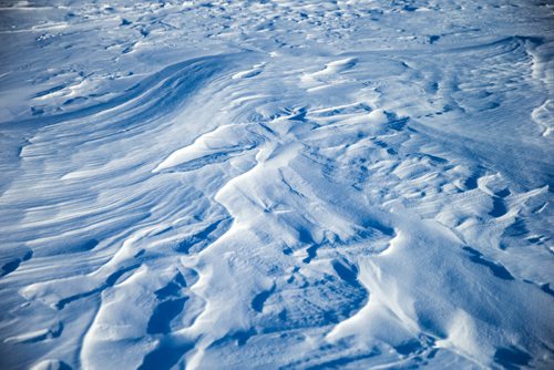MIKAELA MACKENZIE / WINNIPEG FREE PRESS
The snowdrifts on Cedar Lake in Easterville, Manitoba on Friday, Feb. 23, 2018. 
180223 - Friday, February 23, 2018.