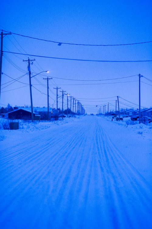 MIKAELA MACKENZIE / WINNIPEG FREE PRESS
Early morning on the Chemawawin First Nation Reserve, Manitoba on Sunday, Feb. 25, 2018. 
180225 - Sunday, February 25, 2018.