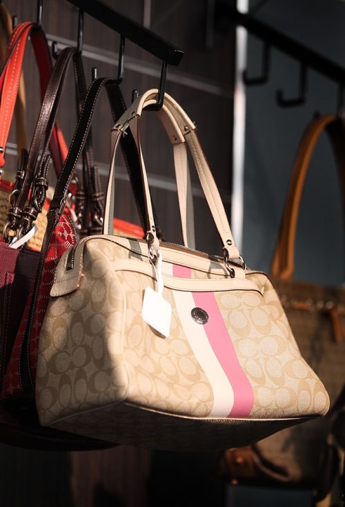 RUTH BONNEVILLE / WINNIPEG FREE PRESS

Biz -  Style Encore, a higher end, second-hand clothing store (owned by Nathalie Manville and her daughter Stephanie Ducharme), with items like this Coach purse on displayThursday at grand opening.  


March 01,18