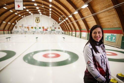 MIKE DEAL / WINNIPEG FREE PRESS
Longtime second Jill Officer confirms that she will be taking a step back from competitive curling, beginning next season, during a practice at the Fort Rouge Curling Club Friday afternoon.
180302 - Friday, March 02, 2018.