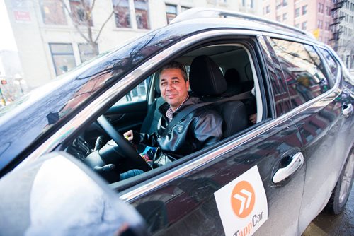 MIKAELA MACKENZIE / WINNIPEG FREE 
TappCar driver Ricardo Goncalves takes us on his fourth ride of the day in Winnipeg, Manitoba on Friday, March 2, 2018.
180302 - Friday, March 02, 2018.