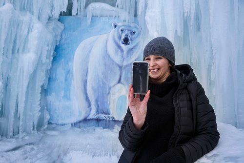 MIKE DEAL / WINNIPEG FREE PRESS
Artist, Kal Barteski helped organize a yoga class which will be held at the Ice Castles at The Forks to raise money for The Polar Bear Fund.
180303 - Saturday, March 03, 2018.