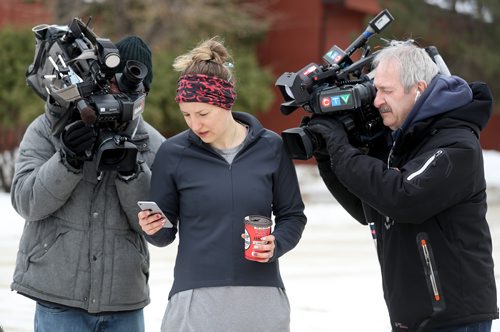 TREVOR HAGAN / WINNIPEG FREE PRESS
Over the past year, Julie Navitka ran to every park and green space in the city, finishing this afternoon at Lord Avenue Park, Sunday, March 4, 2018. She said the strangest part was the media attention at the end.