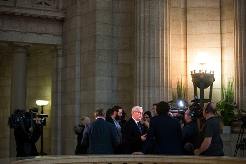 MIKAELA MACKENZIE / WINNIPEG FREE PRESS
Greg Selinger scrums with the media on his last day at the legislature in Winnipeg, Manitoba on Wednesday, March 7, 2018.
180307 - Wednesday, March 07, 2018.