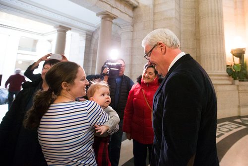 MIKAELA MACKENZIE / WINNIPEG FREE PRESS
Greg Selinger meets with supporters at the rotunda on his last day at the legislature in Winnipeg, Manitoba on Wednesday, March 7, 2018.
180307 - Wednesday, March 07, 2018.