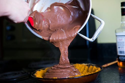 MIKAELA MACKENZIE / WINNIPEG FREE PRESS
Nadine Peloquin, owner of Hocus Pocus Pies & Dice, bakes a chocolate custard pie in her home in St. Vital in Winnipeg, Manitoba on Wednesday, March 7, 2018.
180307 - Wednesday, March 07, 2018.