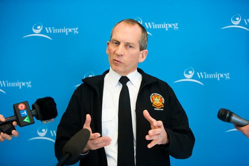 MIKAELA MACKENZIE / WINNIPEG FREE PRESS
Fire and Paramedic Chief John Lane speaks to the media at city hall in Winnipeg, Manitoba on Thursday, March 8, 2018.
180308 - Thursday, March 08, 2018.