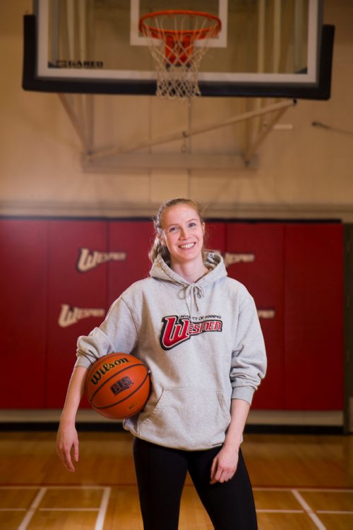 MIKAELA MACKENZIE / WINNIPEG FREE PRESS
Wesmen basketball player Lena Wenke, who recovered from a knife attack a year ago, is back playing with the team at the U of W in Winnipeg, Manitoba on Thursday, March 8, 2018.
180308 - Thursday, March 08, 2018.