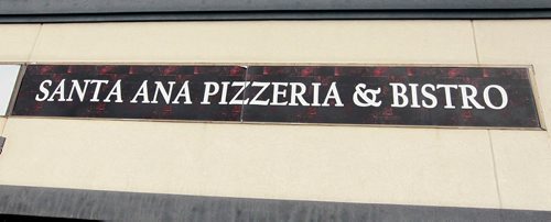 BORIS MINKEVICH / WINNIPEG FREE PRESS
MUNCH MADNESS - Pizza
Santa Ana Pizzeria & Bistro - 1631 St.Mary's Rd.  March 13, 2018