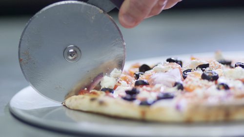 MIKAELA MACKENZIE / WINNIPEG FREE PRESS
Pizza at the Santa Anna pizzeria in Winnipeg, Manitoba on Wednesday, March 14, 2018.
 Mikaela MacKenzie / Winnipeg Free Press 14, 2018.