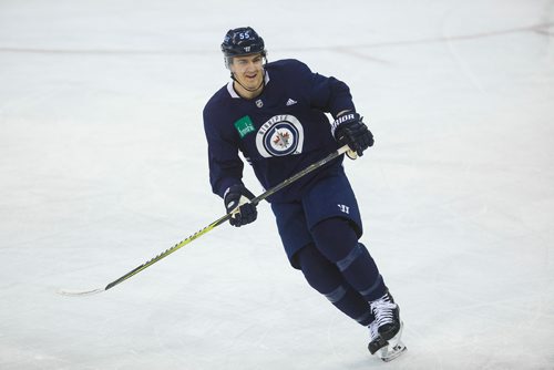 MIKE DEAL / WINNIPEG FREE PRESS
Winnipeg Jets' Mark Scheifele (55) during practice at Bell MTS Place Thursday morning prior to a home game against the Chicago Blackhawks.
180315 - Thursday, March 15, 2018.
