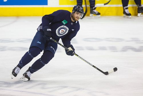 MIKE DEAL / WINNIPEG FREE PRESS
Winnipeg Jets' Adam Lowry (17) during practice at Bell MTS Place Thursday morning prior to a home game against the Chicago Blackhawks.
180315 - Thursday, March 15, 2018.