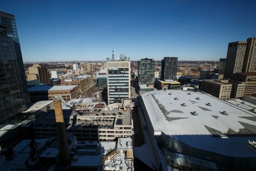 MIKE DEAL / WINNIPEG FREE PRESS
Winnipeg looking north from the 17th floor of Tower 1 during a short tour of construction at True North Square, Friday March 16, 2018.
180316 - Friday, March 16, 2018.