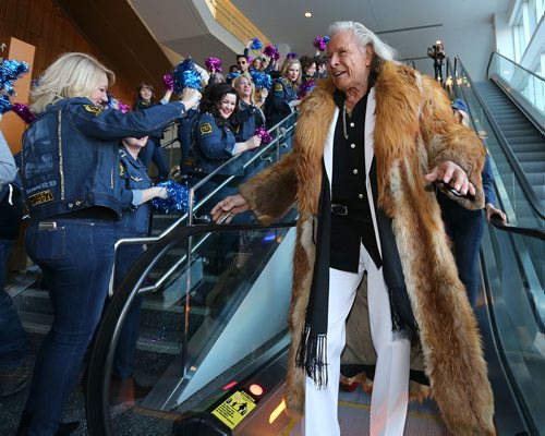 JASON HALSTEAD / WINNIPEG FREE PRESS

Peter Nygard arrives at the Nygard 50 Years in Fashion event at the RBC Convention Centre Winnipeg on March 16, 2018. The fashion show featured 25 breast cancer survivors, a celebration of Nygard employees on stage who have over 35 yrs service, and vintage clothing from Nygard's decades in business. Over 600 people attended the show, dinner and dance.