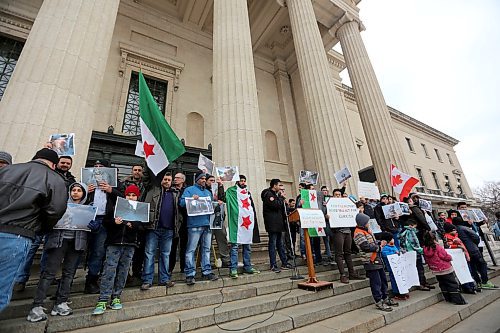 TREVOR HAGAN / WINNIPEG FREE PRESS
A rally raising awareness to the brutal killing of women, children and elders in Syria and around the world, Sunday, March 18, 2018.