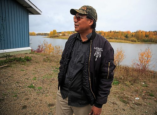 MIKE DEAL / WINNIPEG FREE PRESS 
Band councillor Larry Watt close to the site of where Leah Anderson's body was found in God's Lake Narrows First Nation.
170927 - Wednesday, September 27, 2017.